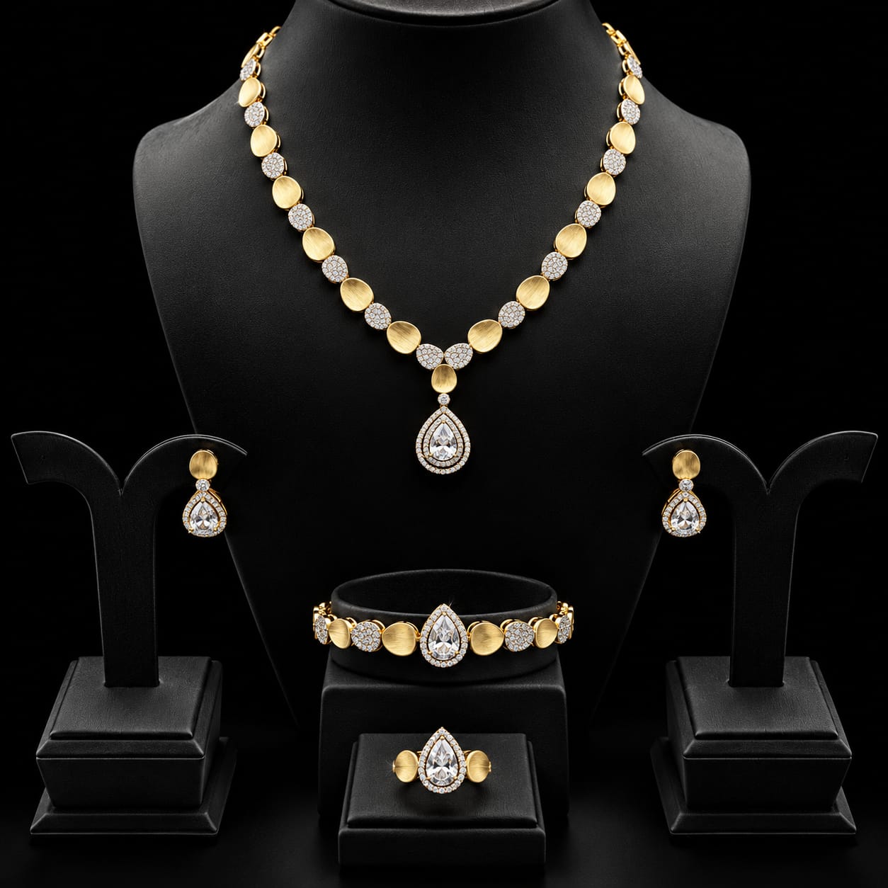  Elara Teardrop Zircon Set