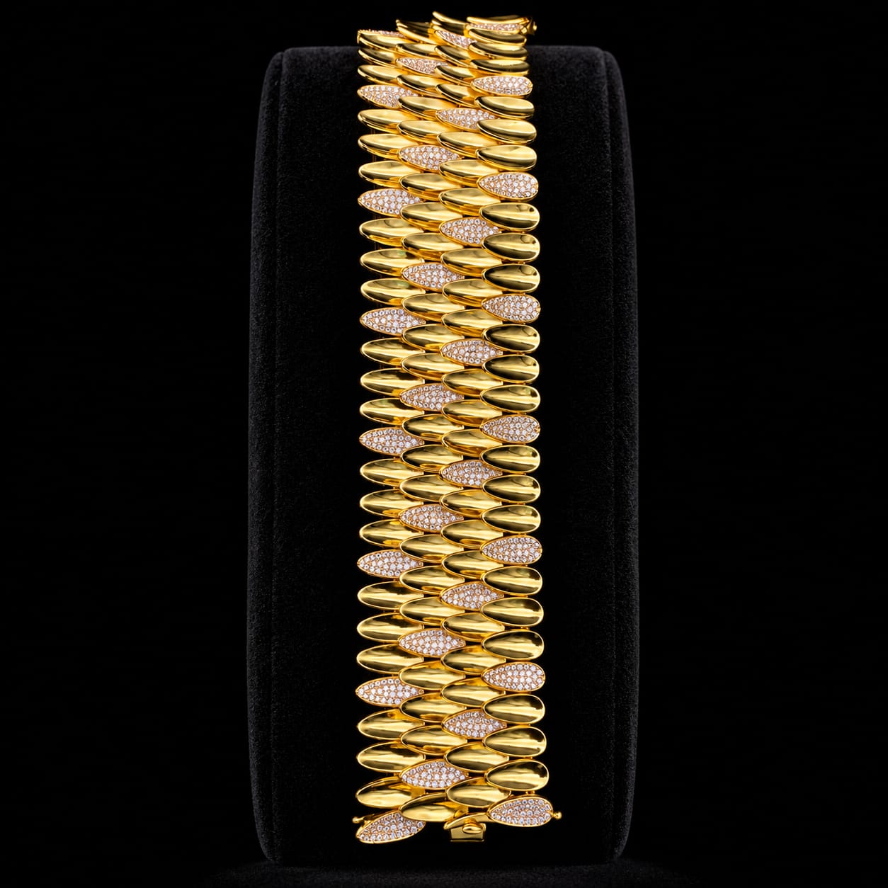 Golden Eternity Zircon Bridal Set 5