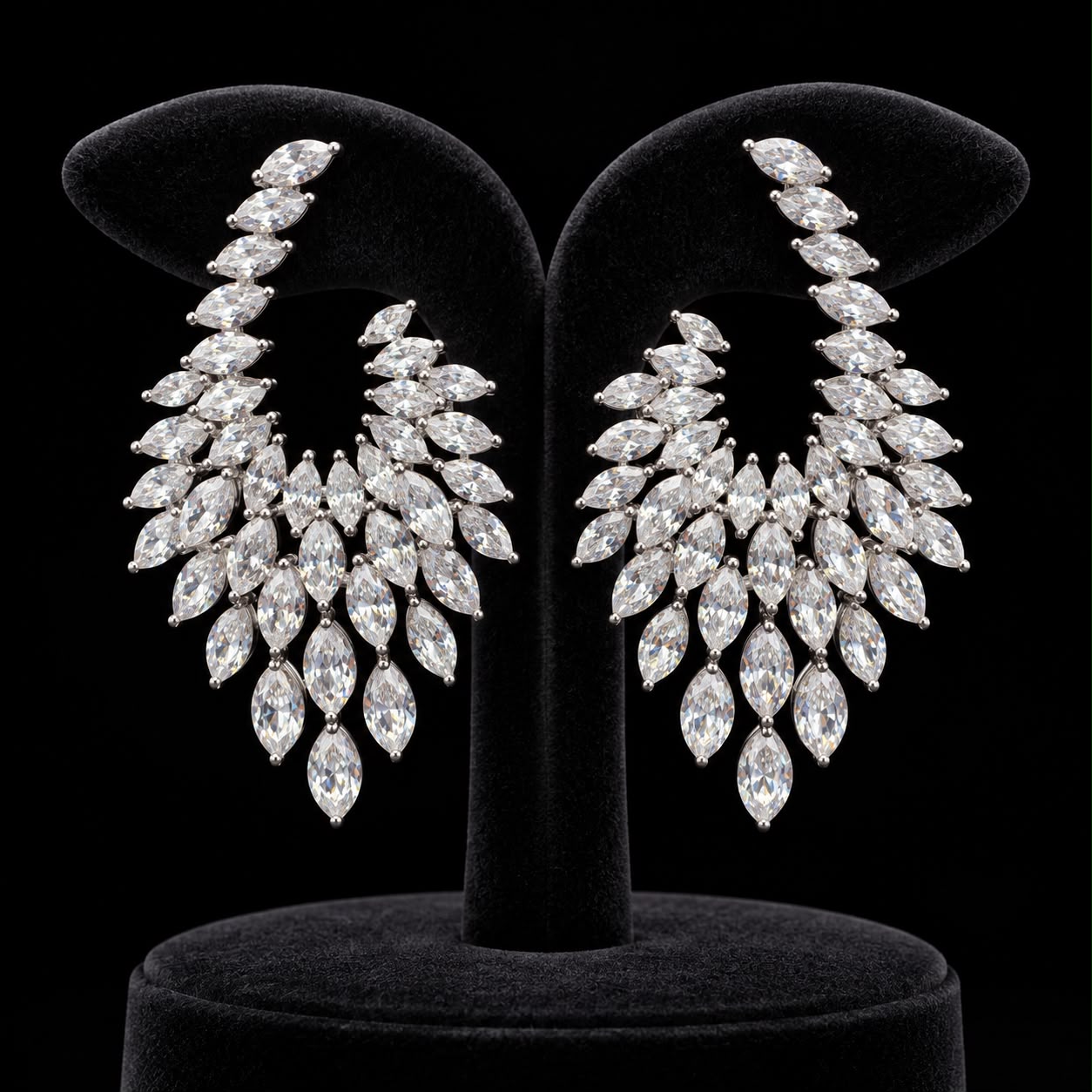 Lumina Marquise Cluster Zircon Bridal Set 4