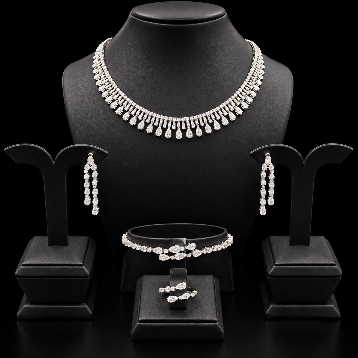 Nootyliode Celeste Teardrop Zircon Set