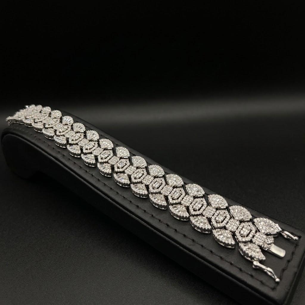 Zircon Fan Statement Bracelet 2