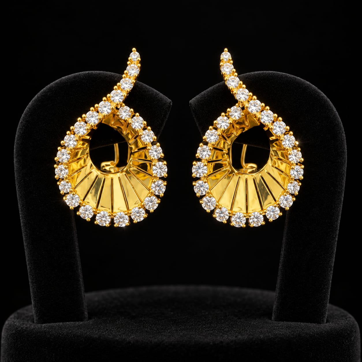 Luxury Twisted Ribbon CZ Jewellery Set 4