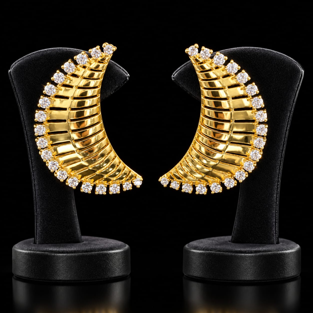 Aurelia Wave Gold-Tone Zircon Jewellery Set 3