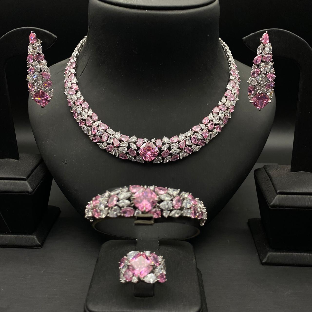 The Royale Bridal Set 2